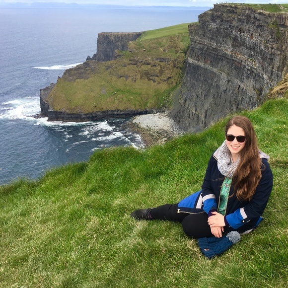 Meet Your Posher - Picture 2 of 2